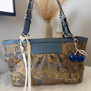 SOLD! Coach Blue and Tan Signature Shoulder Bag